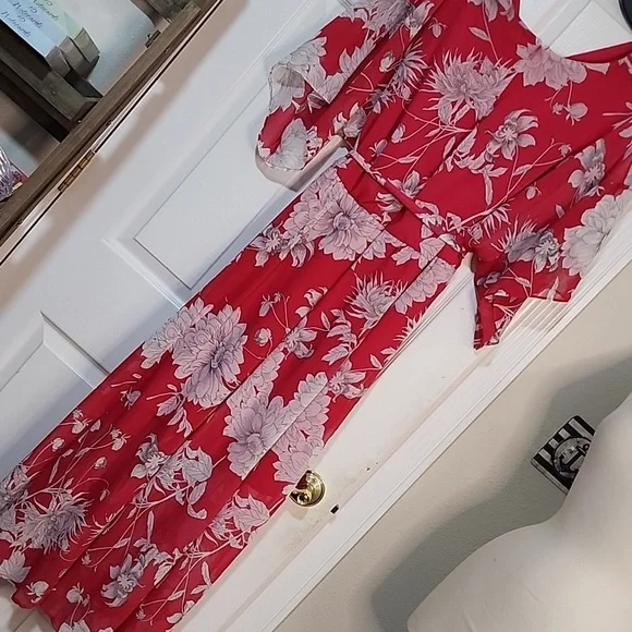 NWT Lane Bryant Floral Flowy Dress - Picture 2 of 6